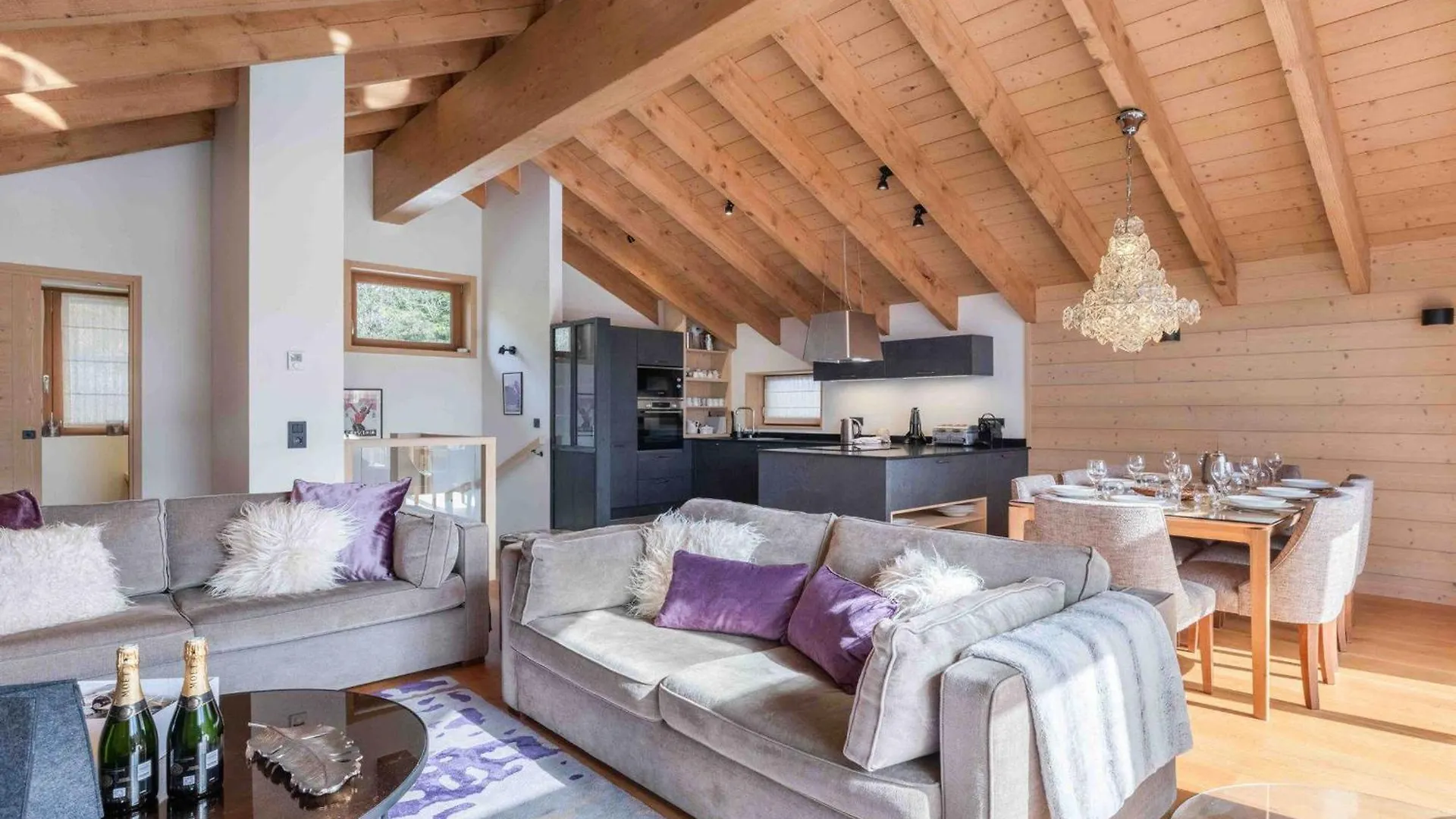 Chalet Chic Avec Jacuzzi Et Sauna A Meribel - Fr-1-565-131 0*, Les Allues Frankrig